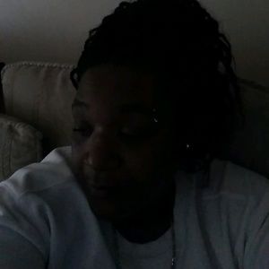 Meet your Posher, Carla